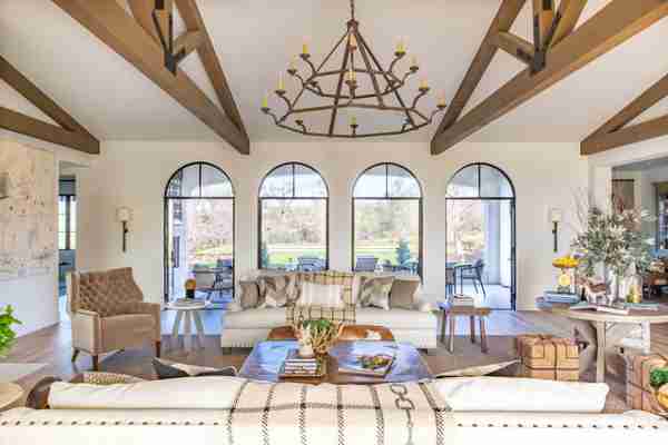 20 Incredible Mediterranean Style Living Rooms (Photo Gallery)