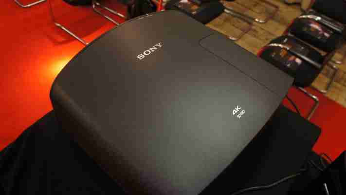 Sony 4K projector VPL-VW300ES review - hands on