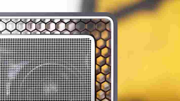 Bowers & Wilkins T7 Bluetooth speaker officially revealed