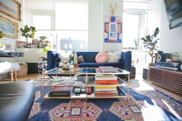10 Tips That’ll Help Fix a Room Where Nothing Quite Goes Together