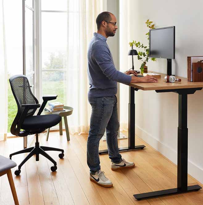 Boosting Productivity: How Standing Desks Can Improve Your Workday