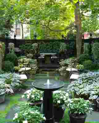 Get Your Pin Board Ready: 12 Dreamy Backyards in the City
